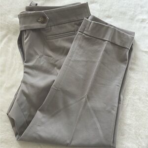 Loft petite light gray capris 8P